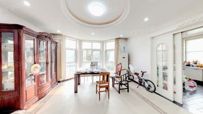 世外桃苑二手房实景图