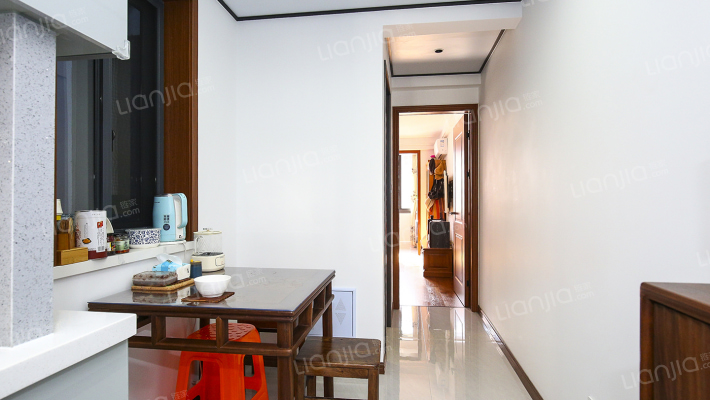 新申小区二手房实景图