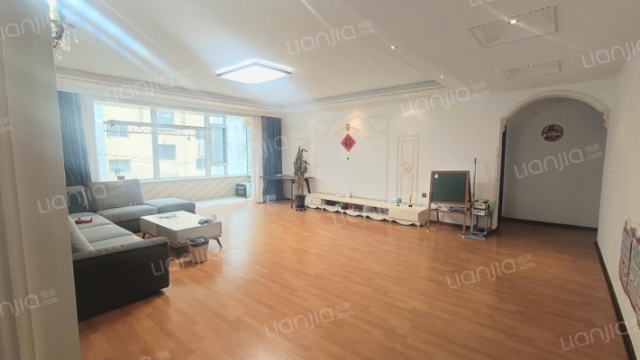 齐成小区二手房实景图