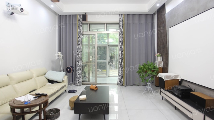 恒大金碧天下二手房实景图