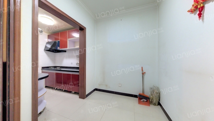 军庄杨坨小区二手房实景图