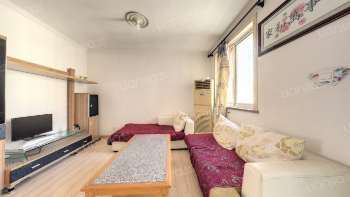 龙山花园二手房实景图