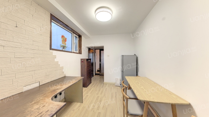 小关北里24号院二手房实景图