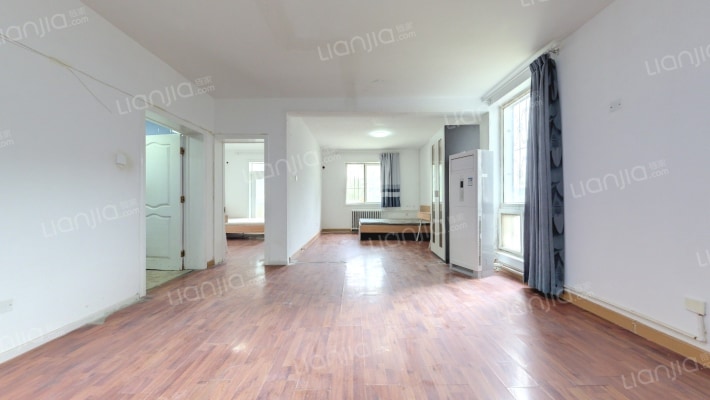 龙府花园二手房实景图