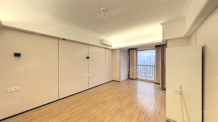 东宸19公馆二手房实景图