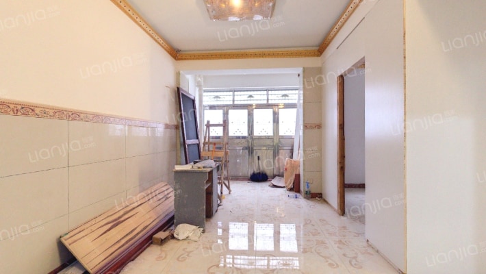 岸芷汀兰二手房实景图