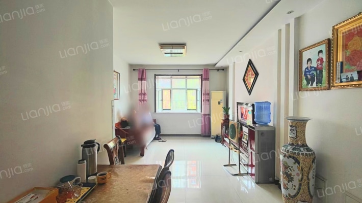 春霞里二手房实景图