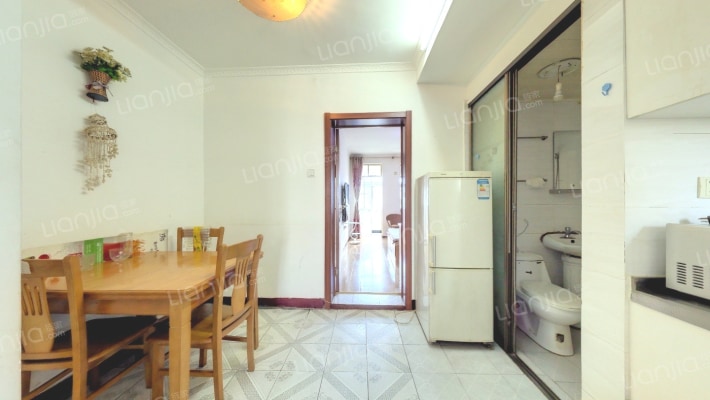 长虹路后街二手房实景图