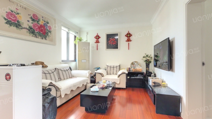 翔华新村二手房实景图