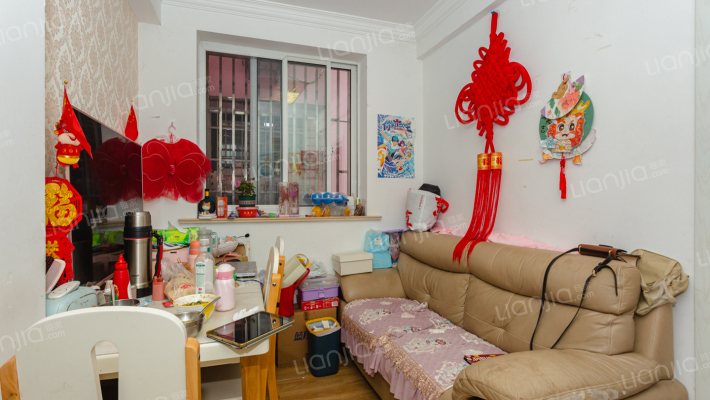 富特三村二手房实景图