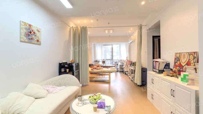 方恒国际中心二手房实景图