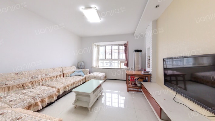 嘉盛华庭二手房实景图