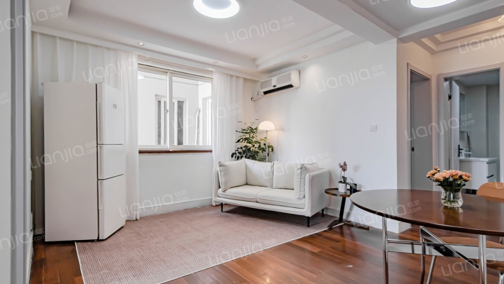 中鸿大厦二手房实景图