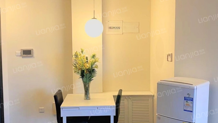 银河怡海天越湾二手房实景图