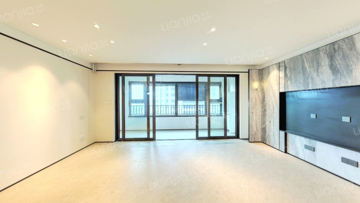 润淮府二手房实景图