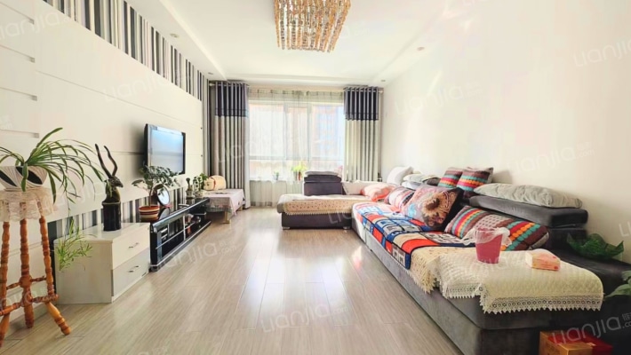 铭洋首府二手房实景图