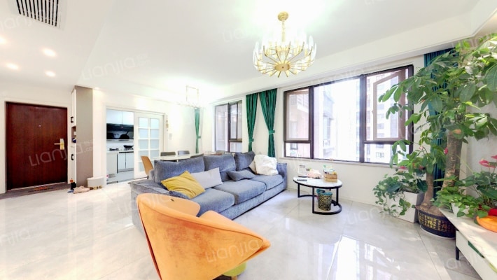 鲁能公馆1区二手房实景图