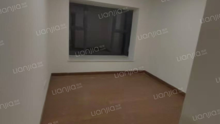 恒大悦龙台二手房实景图