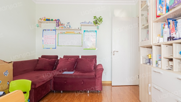 军工路周家二手房实景图