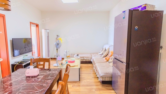 首信凰冠壹号二手房实景图