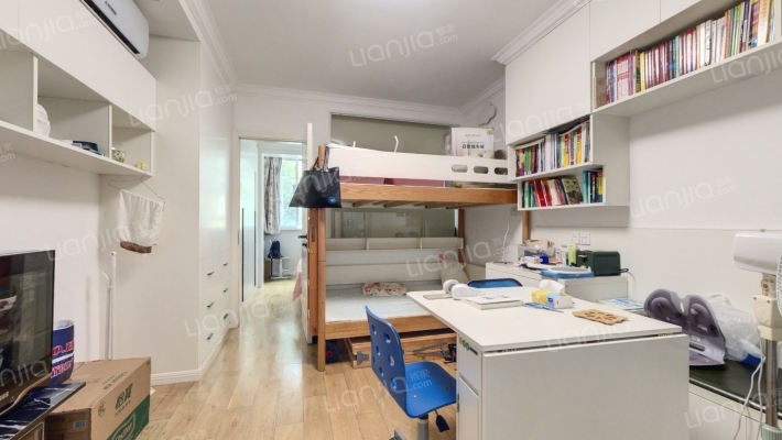 海虹小区二手房实景图