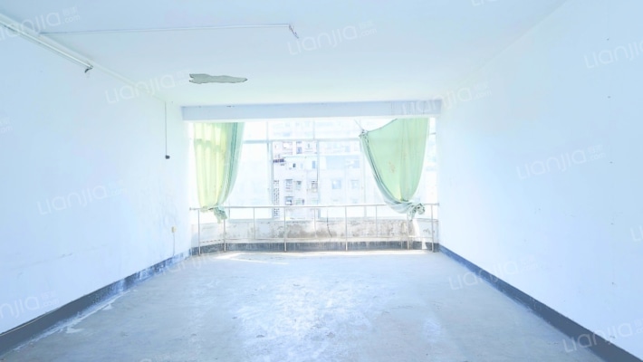 索特小区二手房实景图