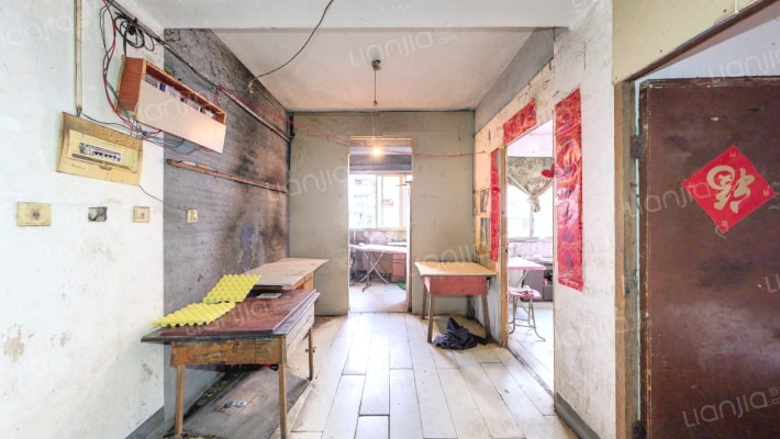 东城水岸二手房实景图