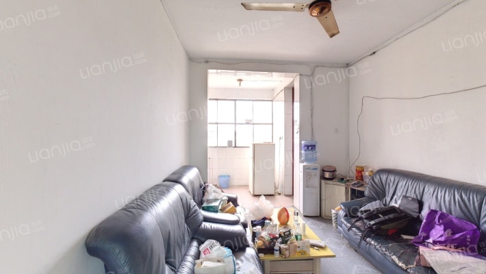 灵龙路90号二手房实景图