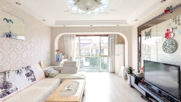 第五郡四号地二手房实景图