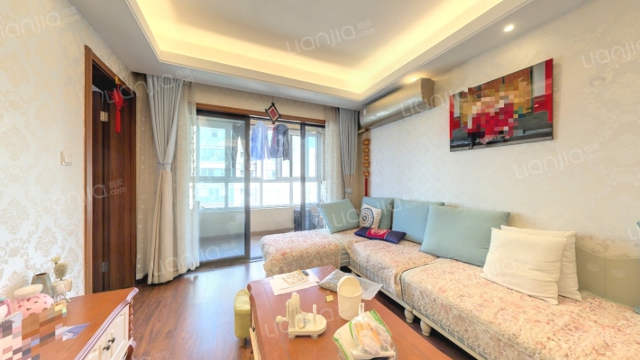 蓝光金悦城二手房实景图