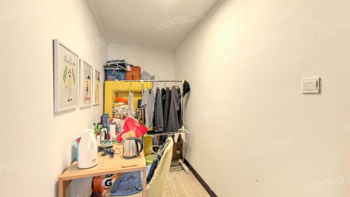 建欣苑四里二手房实景图