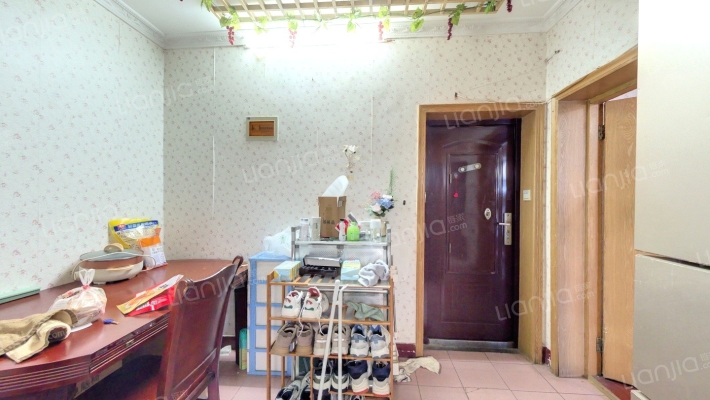 凤凰新村二手房实景图