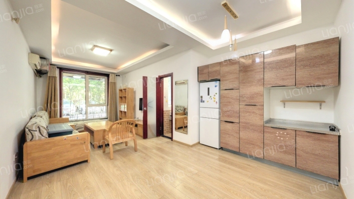 M5朗峰二手房实景图