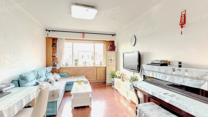 玉桥西里70号院二手房实景图