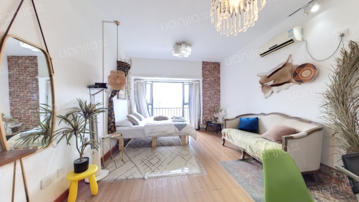 风临国际东座二手房实景图