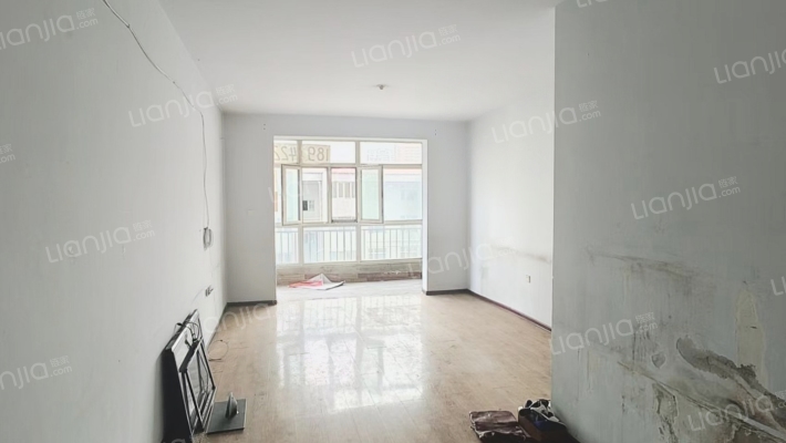 龙晟小区二手房实景图