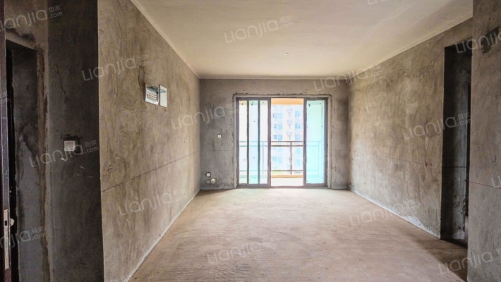 璞缇1号一期二手房实景图