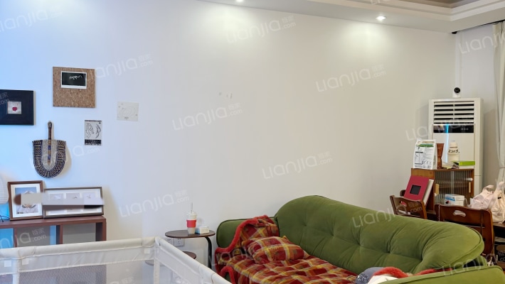 诚信苑小区二手房实景图