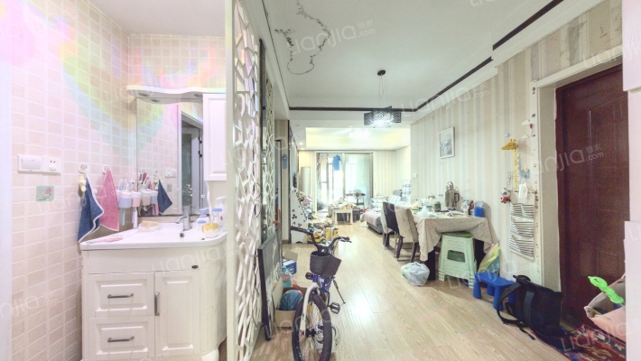 保利公园家二手房实景图