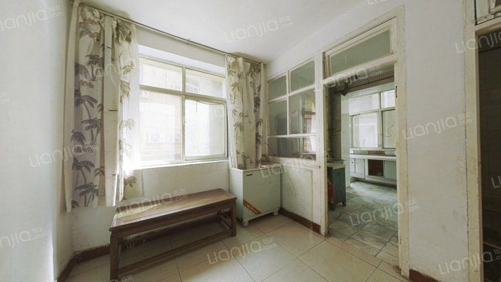 雁塔区南二环西段付三号院二手房实景图