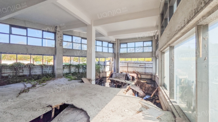 豪吐二手房实景图