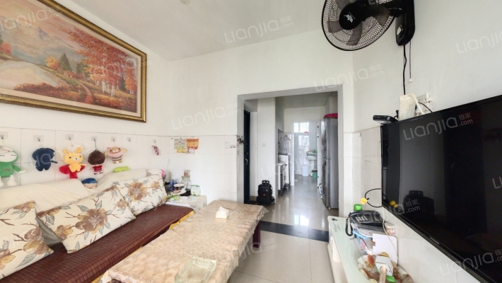 书房新邨二手房实景图