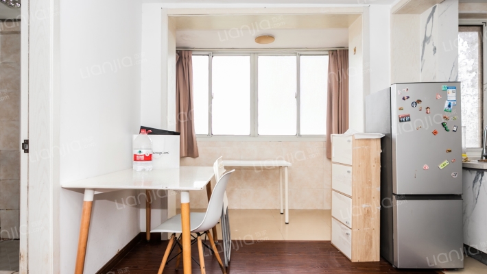 嘉利坊二手房实景图