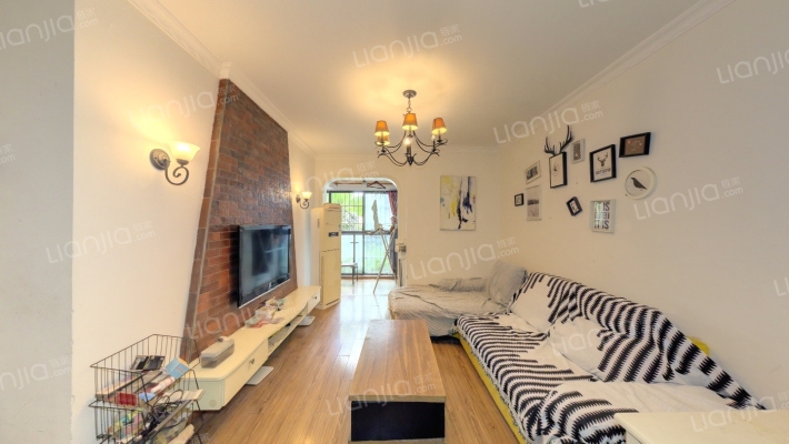 月光诚品二手房实景图