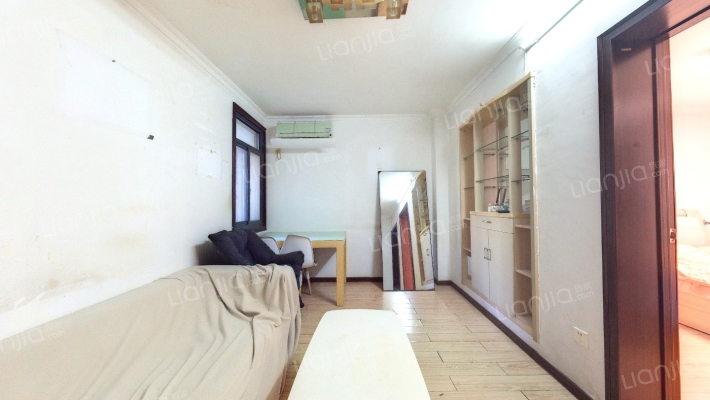 安国村二手房实景图