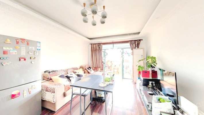 锦凯华苑二手房实景图