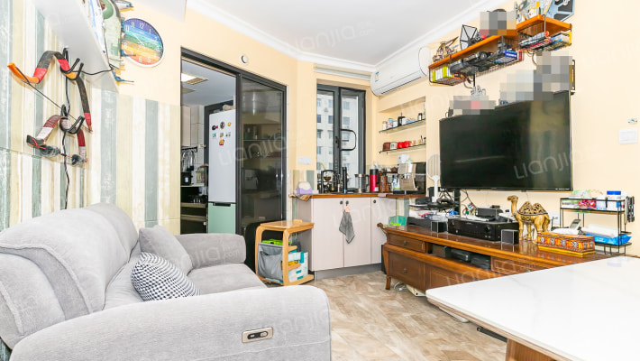 原林小区二手房实景图