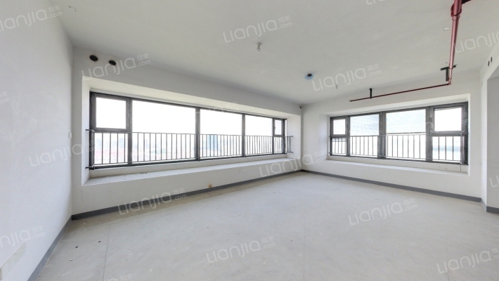 富力山南区二手房实景图