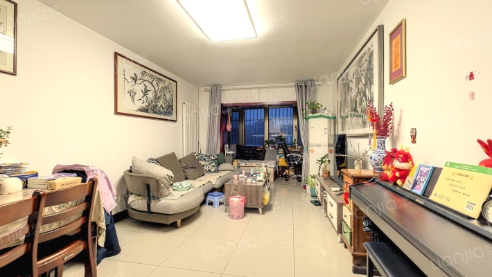 九龙山庄东区二手房实景图