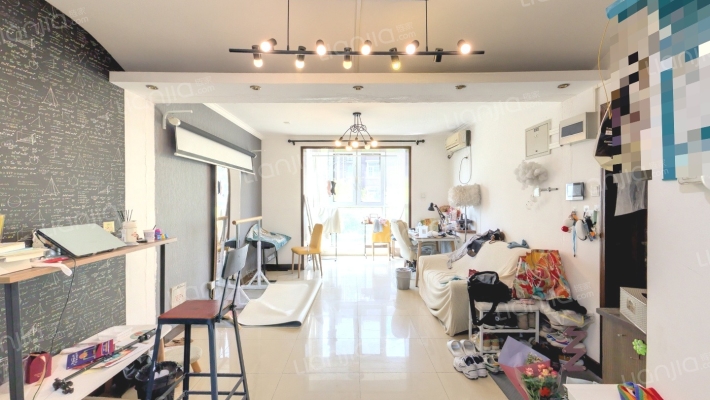 潞潮佳苑二手房实景图